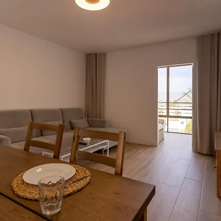 Apartment Yamato Albir *