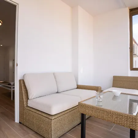 Yamato Albir Apartment